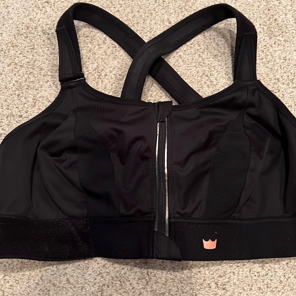 Shefit luxe2 ultimate sports bra in black